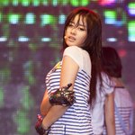 <b>비와</b>도 공연강행한 여자 아이돌