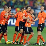 [wc 2010] 네덜란드, 우루과이 꺾고 32년 만에 결승진출