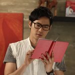 강지환 <b>지적</b>인 모습
