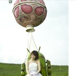 핸드폰광고 찍는 구혜선, <b>인형</b>같이 나왔네