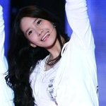배꼽 <b>성형</b> 의혹있는 연예인들