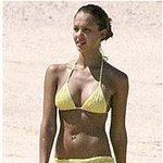 제시카 알바와 <b>리콜</b>리치의 같은 비키니 누가 더 섹시?