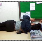 * 특이한 잠 <b>버릇</b> *