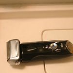 여름철 피부관리에 좋은 면도기~