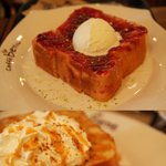 촉촉한 맛이 <b>일품</b>인 카페베네의 허니브래드