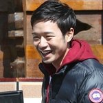 선글라스 화보 찍은 <b>천정명</b>, 귀여워ㅋㅋ