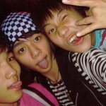<b>샤이니</b> 과거 사진 ? 가운덴 누구?