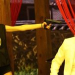 라니아의 <b>리코</b>, 데니스오에게 총을 겨누다?