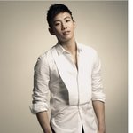 박재범 뉴 프로필 사진, 흰<b>셔츠</b>가 멋지네