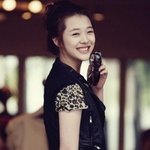 웃는 모습이 예쁜 설리 <b>vs</b> 아오이 유우