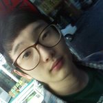 여성분들 .. !! 어려보이는 남자 좋아하시나요 ?