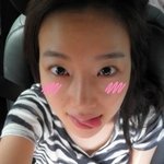쌩얼<b>셀카</b> 싸이에 <b>업</b>뎃한 문채원, 피부 짱이야