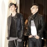 <b>사복</b>도 훈훈한 남자 아이돌