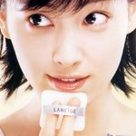 화장품 <b>cf</b>계의 레전드