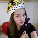 <b>아침인사</b> 하는 2ne1 '국모 다라'