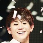 키는작지만 노래잘부르는 아이돌가수