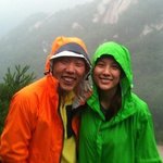 <b>김제동</b>과 같이 등산 간 이효리, 일반인 느낌;