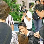 원빈앓이하는 분들.. 원빈 출구짤이 요기잉네?