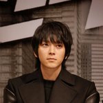 강동원, 고수 주연 <초능력자> 감독까지 훈남포스 폴폴~!