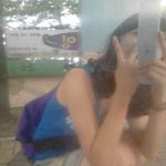 (사진有) 신발매장 직원의 눈웃음과 바꾼 운동화