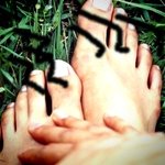 아! 진짜 이놈의 <b>무좀</b> 때문에 짜증나 죽겠어..ㅠ