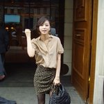 파리 한<b>복판</b>에서 '자체 발광' 한예슬