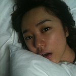 ’자다 깬’ 윤은혜, 자체발광 <b>민낯</b> 공개