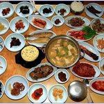 한국 밥상의 <b>위엄</b>