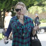 밝은 모습의 체크<b>남방</b>입은 '린제이로한'