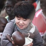 '희망고', 불모의 땅에 망고 <b>나무</b>를 심는다는 것