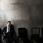 <b>원빈</b>을 보면 그냥 3초간 정적이 흐름