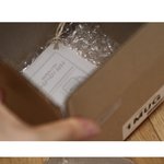 사진有))부모님 결혼기념<b>일</b> 선물인데 <b>한</b>번 봐주세요.