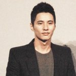 화면빨이 너무 안받는 '원빈' <b>실물</b>