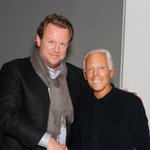 리복과 알마니의 야심작이 드디어 국내에 상륙했어요!