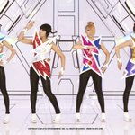 번개드레스? 라고 불리우는 의상 입은 '<b>2ne1</b>'