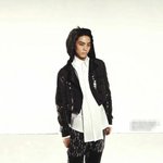 '구마준' <b>우수</b>에 찬 남자의 깊은 눈빛