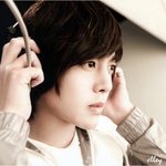 스페인 화보집 찍은 김현중!! 구매욕구 자극하는 감질나는 몇컷 ㅠㅠ