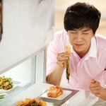 이승기~~ 김치먹는 표정이 <b>예술</b>이네