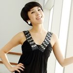 작지만 섹시한 여자 <b>가수</b>들