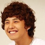 <b>곱슬머리</b>가 잘 어울리는 연예인