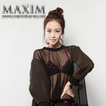 시스루 <b>룩</b> 입고 있는 '홍수현'