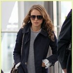 나탈리 포트만, <b>심플</b>한 공항패션