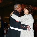 <b>온몸</b>의 97프로 화상을 입은 사람..