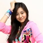 통통한 <b>젖살</b>이 귀여운 걸그룹 멤버