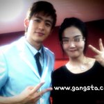 닉쿤 <b>희귀</b>직찍