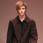 세계 <b>손</b> 꼽히는 9등신 남자 <b>모델</b>