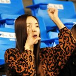 생얼로 농구장에 나타난 간미연