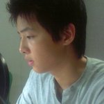 데뷔전부터 <b>훈훈</b>했던 송중기 과거사진