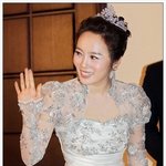결혼식 전 기자회견에 참서한 <b>이수영</b>
