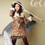 <b>라켓</b>안에 머리가 들어가는 신세경 소두 인정?